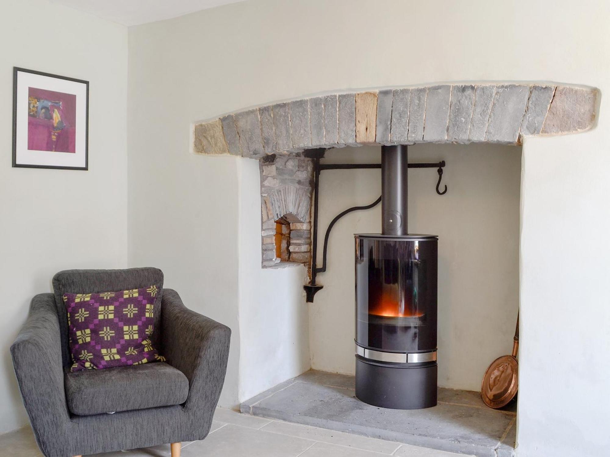 The Mill Farmhouse Llandybie Exterior photo